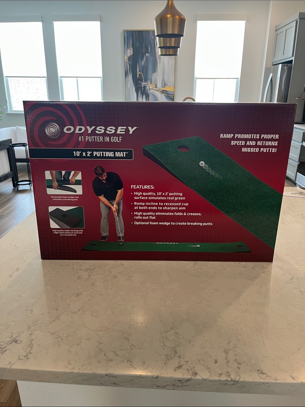 Odyssey 10' x 2' Green Putting Mat - Golf Putter Training Mat